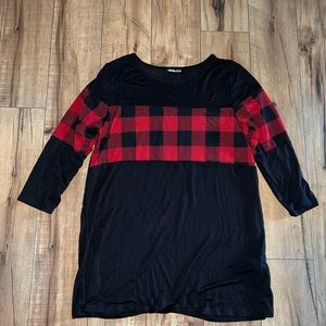 black and plaid shirt